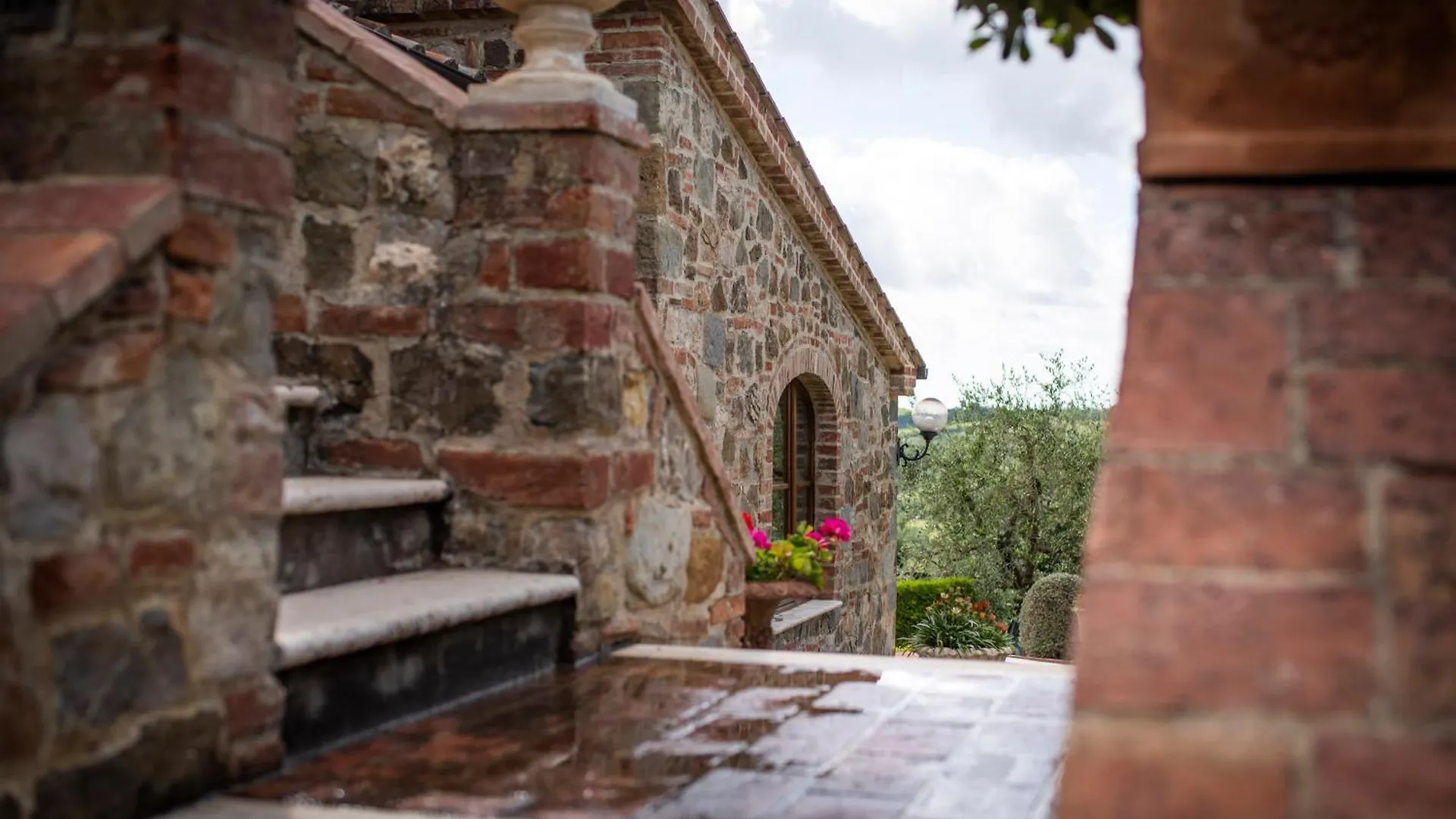 Poggio Paradiso Resort & Spa Montefollonico