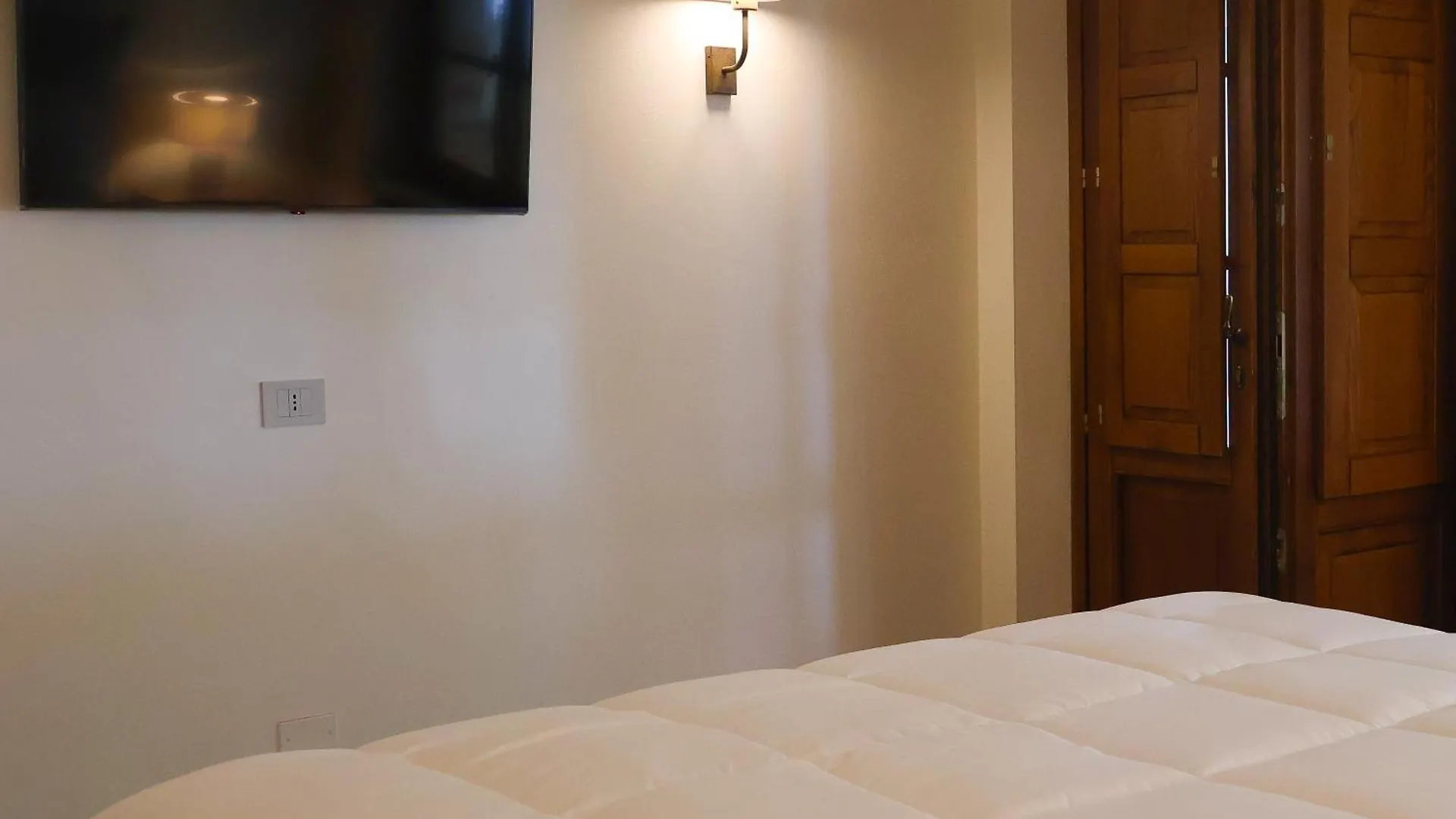 Poggio Paradiso Resort & Spa Montefollonico Italy