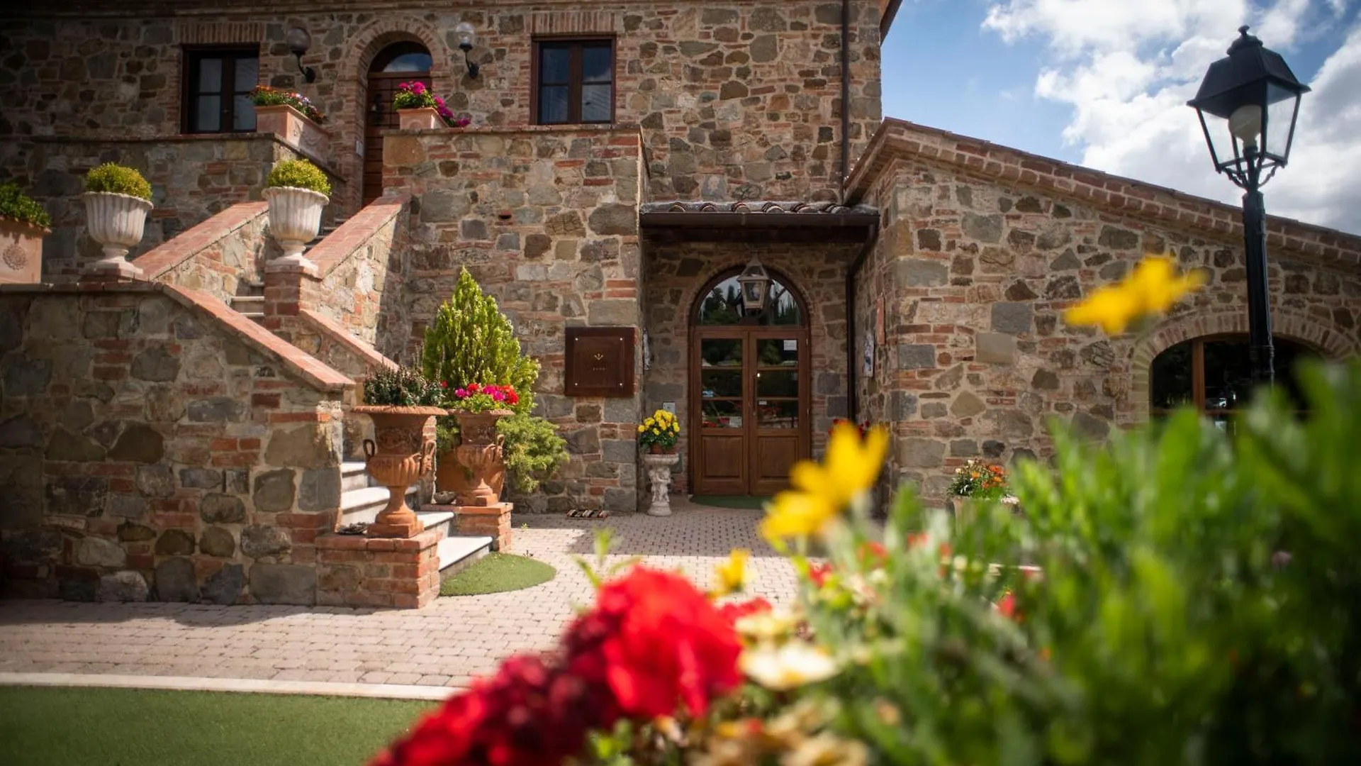 Poggio Paradiso Resort & Spa Montefollonico