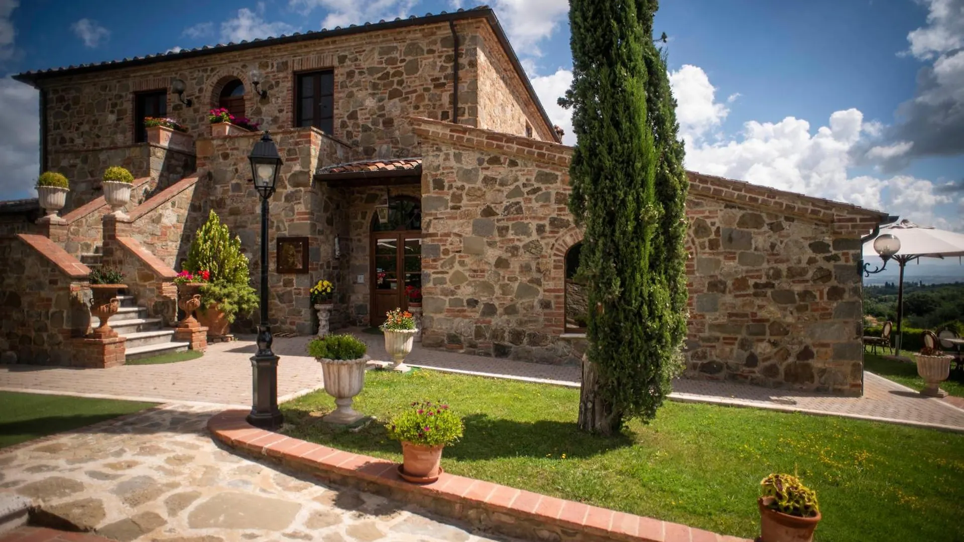 Poggio Paradiso Resort & Spa Montefollonico